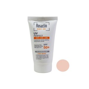 ضد آفتاب رنگی با پوشش کرم پودری رزاکلین | Rozaclin مدل NATURAL BEIGE مناسب برای پوست چرب و مختلط و محافظت در برابر آفتاب حجم 50 میلی‌لیتر